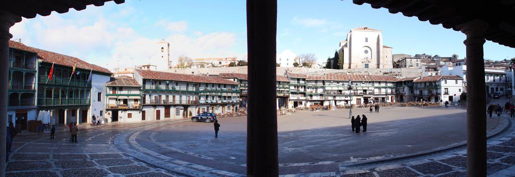 Apartamentos La Columna Chinchón Exterior foto